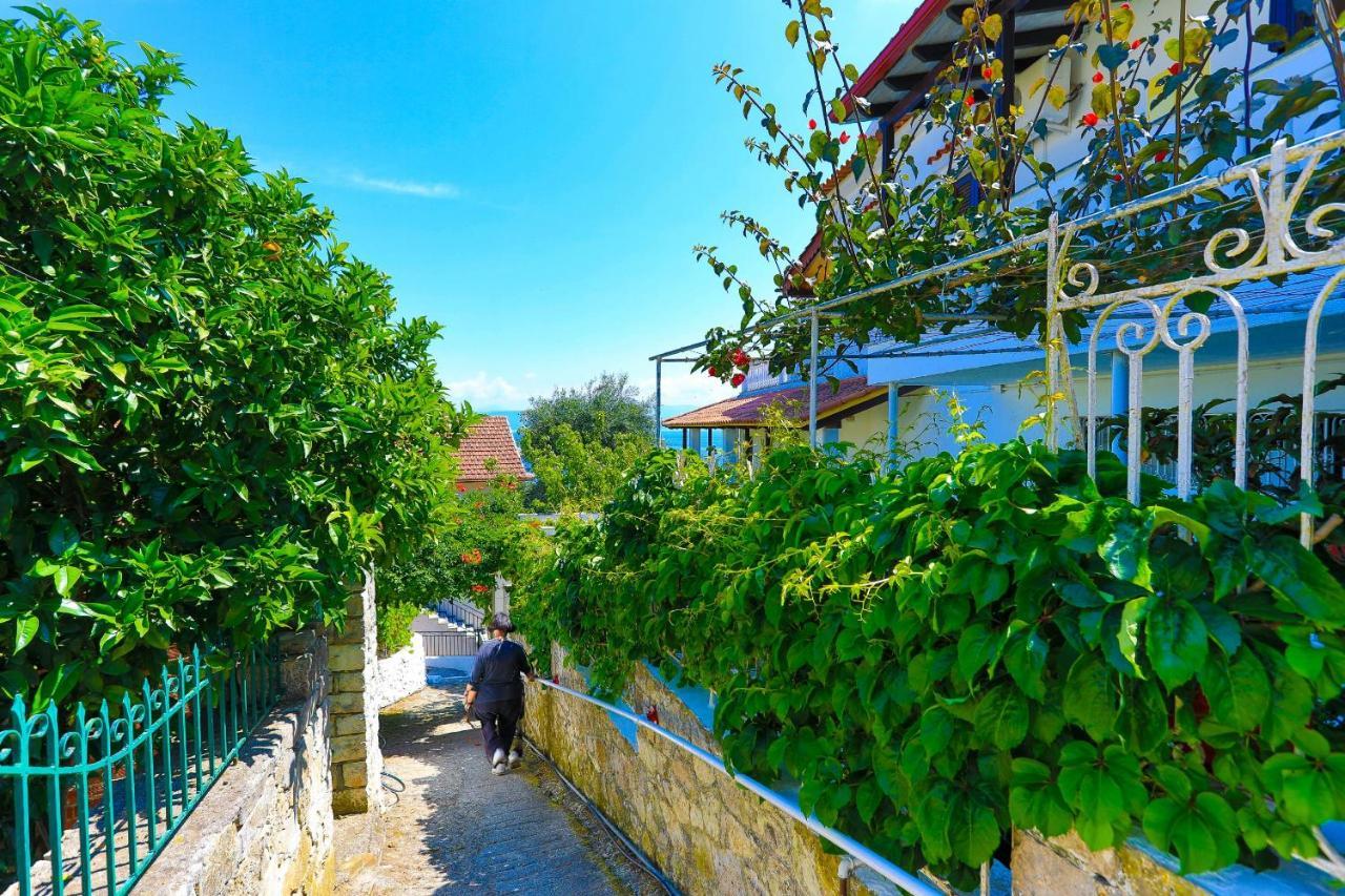 דירות גאיוס Vista Mare Faros מראה חיצוני תמונה